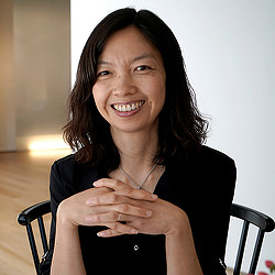 Ellie Wang headshot.