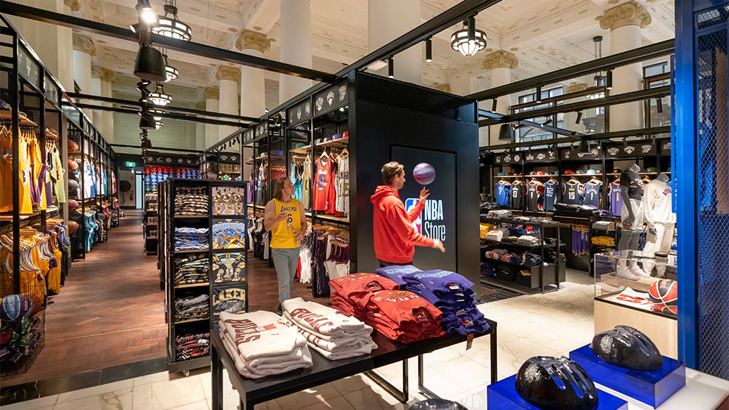 NBA New York Flagship Store Editorial Photography - Image of