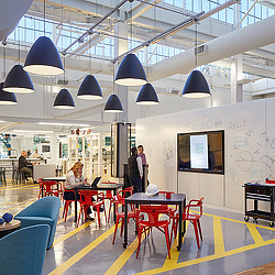 Center for Device Innovation @ TMC collaboration space