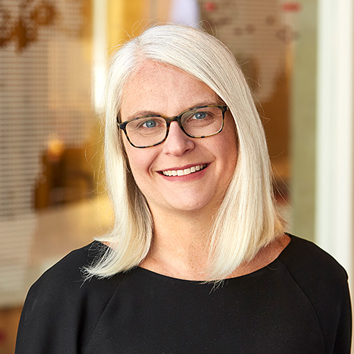 Shelly Mrstik headshot