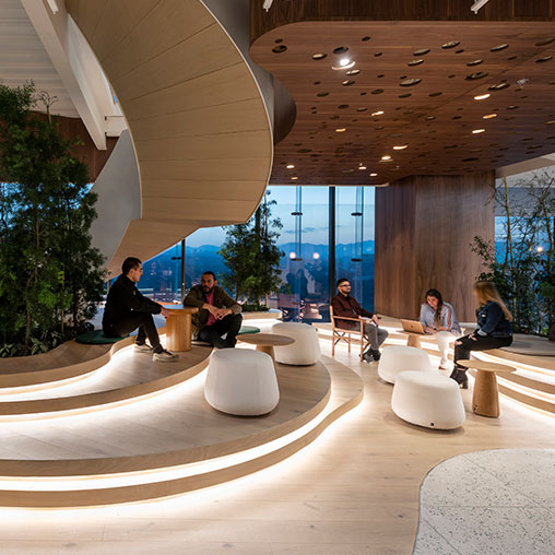 4 Ways AI Can Create a More Engaging and Enriching Workplace Experience