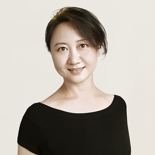 Jing Chang headshot
