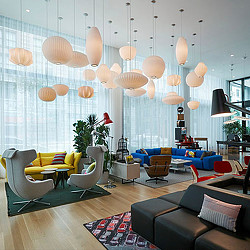 citizenM DTLA lobby with lantern light fixtures