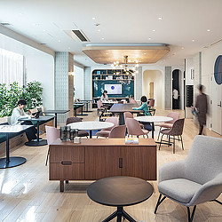 Hatsudai Center Building common space