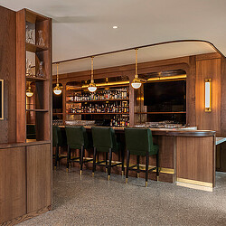 Bar Bludorn bar interior