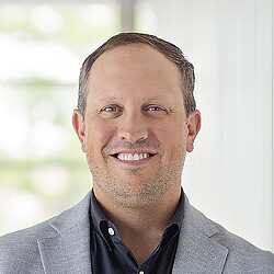 Scott Armstrong headshot