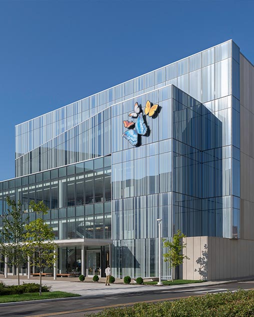 Nationwide Children’s Hospital Data Center + Conference Facility exterior