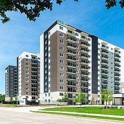 Resia Ten Oaks multifamily residential development exterior