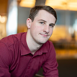 Andrew Koenings headshot