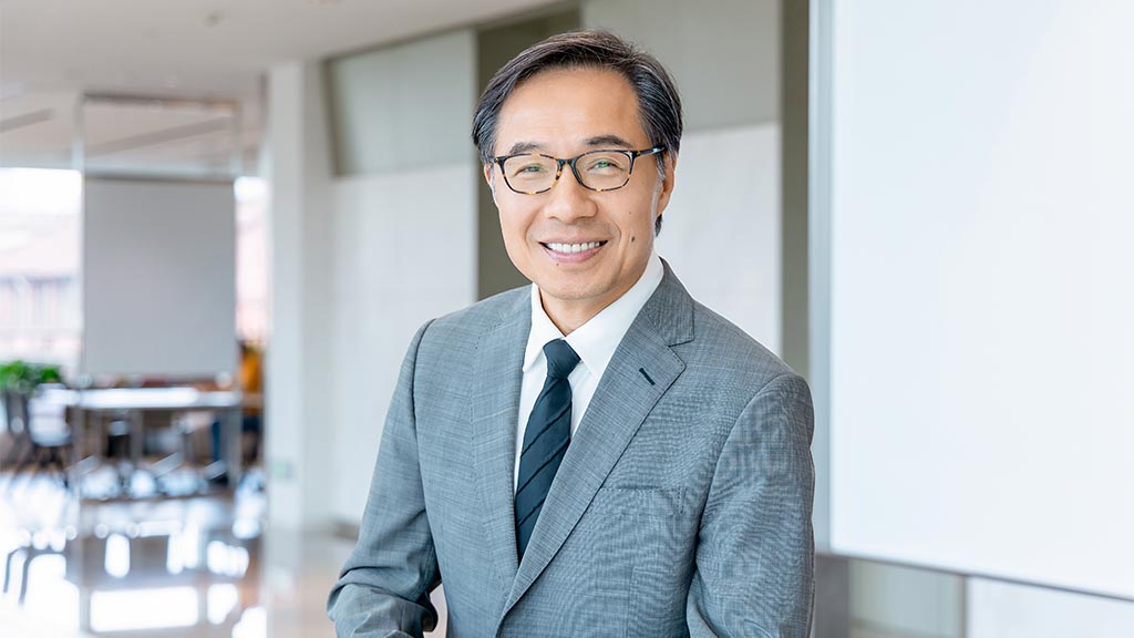 Hung-Chih Liu headshot