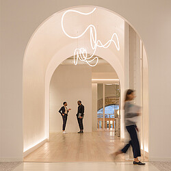 Gensler San Francisco office tunnel