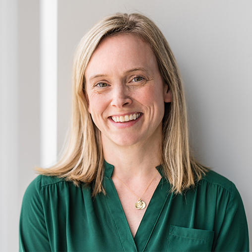 Julie Jackson headshot
