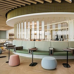 Star Alliance Lounge at Charles de Gaulle Airport